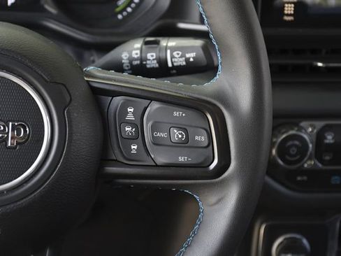 Used 2024 Jeep Wrangler Unlimited Rubicon 4xe w/ Technology Group image 9