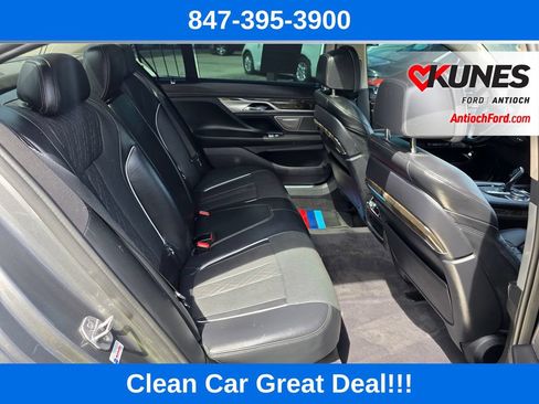 Used 2016 BMW 750i xDrive AWD/4WD image 27