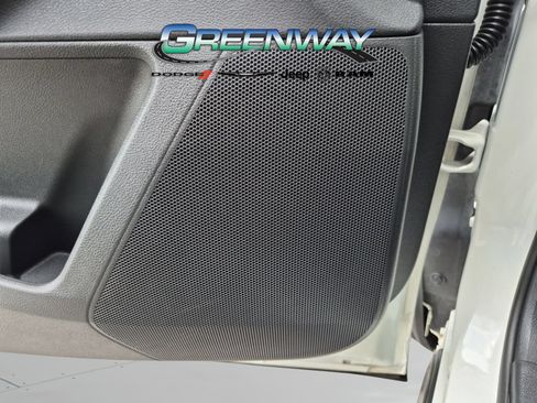 Used 2022 Nissan Pathfinder SL w/ SL Premium Package FWD image 15