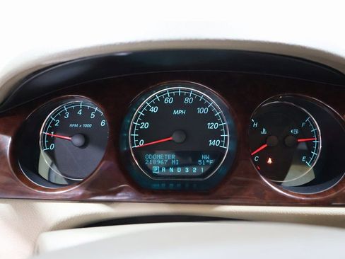 Used 2006 Buick Lucerne CXL w/ Luxury Package image 32