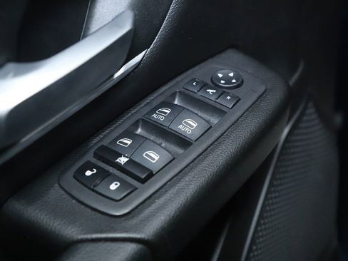 Certified 2023 RAM 1500 Big Horn AWD/4WD image 16