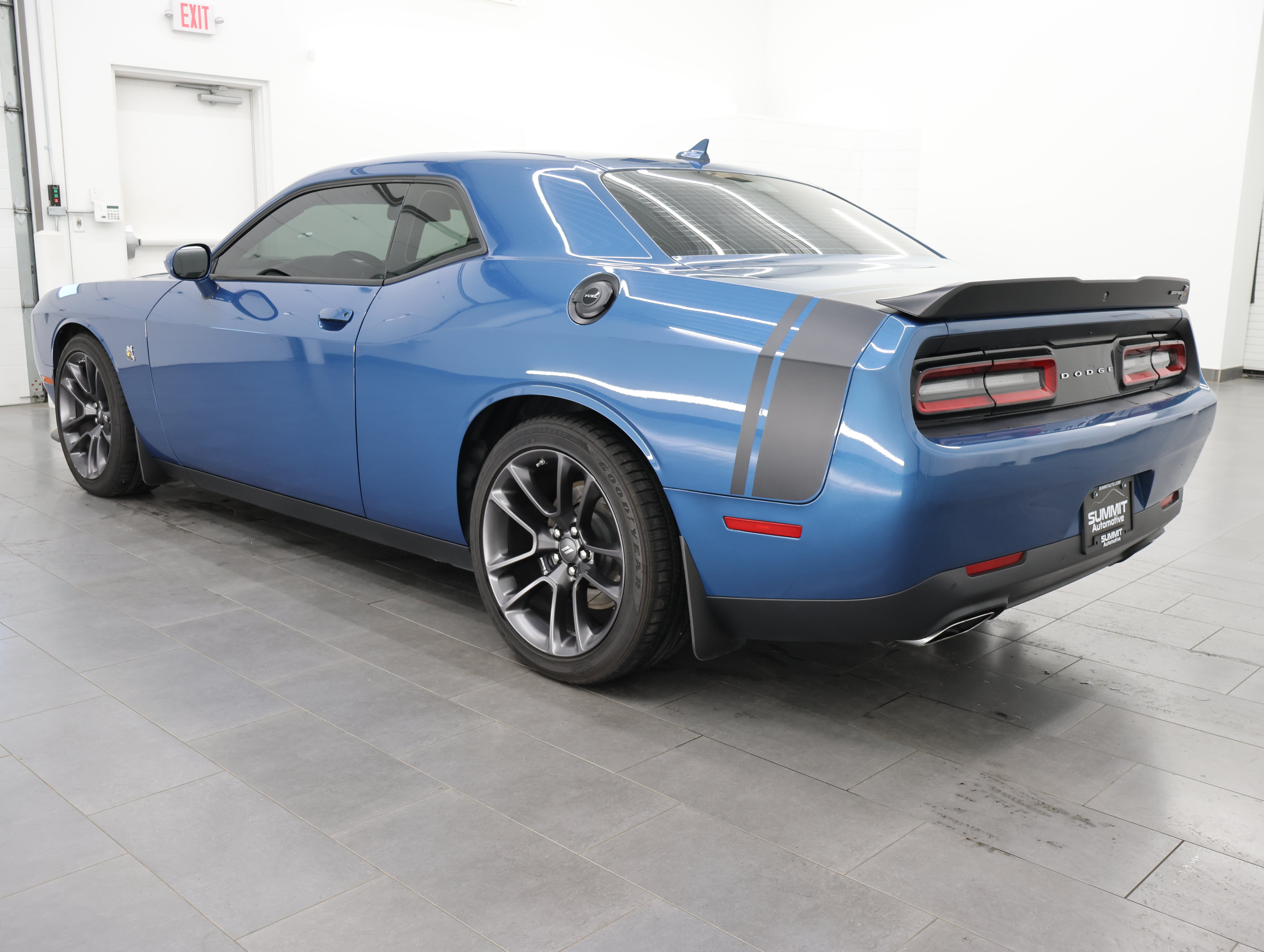 Used 2020 Dodge Challenger R/T Scat Pack w/ Shaker Package RWD image 6