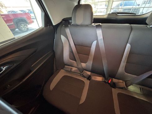 Used 2025 Chevrolet TrailBlazer LT image 37