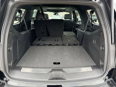 Used 2025 Chevrolet Suburban RST w/ Sun And Tow Package image 22