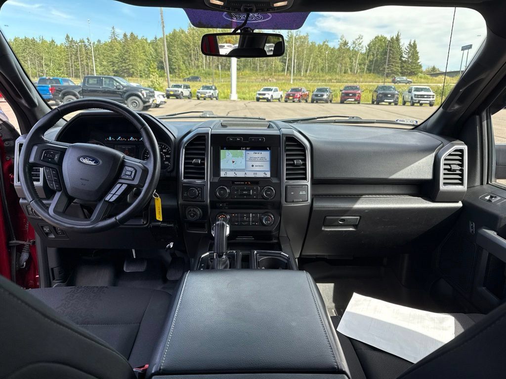 Used 2018 Ford F150 XLT w/ Equipment Group 302A Luxury AWD/4WD image 15