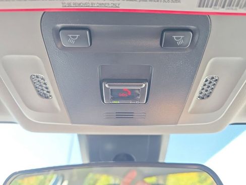 Used 2023 Toyota Camry SE image 31