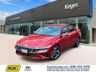 Certified 2025 Hyundai Elantra SEL FWD video 1
