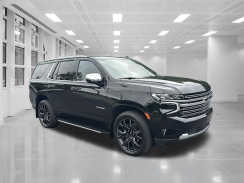 Certified 2023 Chevrolet Tahoe Premier AWD/4WD image 3