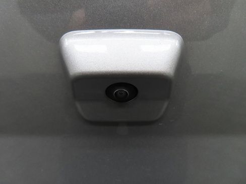 Used 2021 Jeep Gladiator Sport image 35