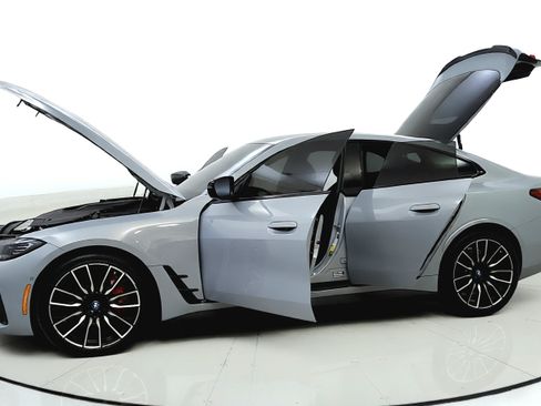 Used 2023 BMW i4 M50 w/ M Carbon Exterior Package AWD/4WD image 11