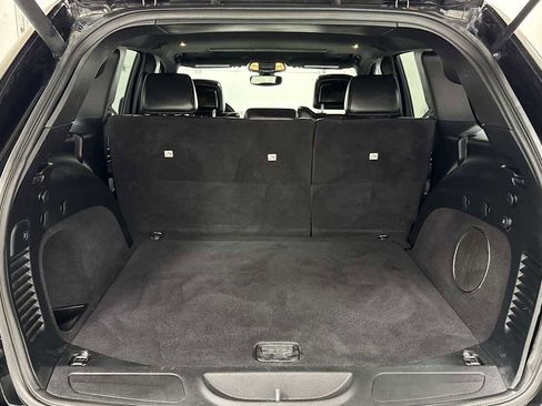 Used 2018 Jeep Grand Cherokee Altitude image 28