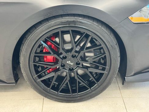 Used 2020 Ford Mustang GT RWD image 35