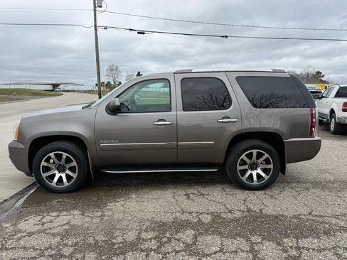 Used 2011 GMC Yukon Denali image 8