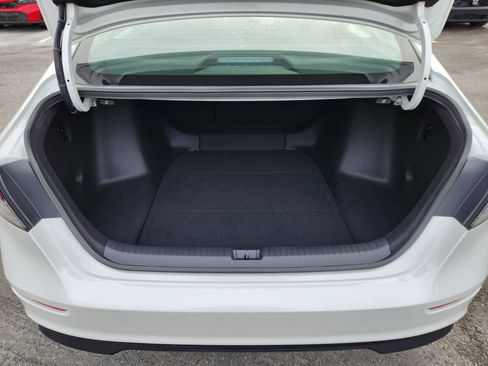 Certified 2025 Honda Accord SE image 19