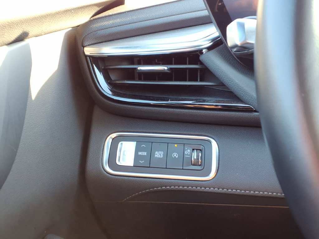 Used 2025 Buick Enclave Preferred FWD image 20