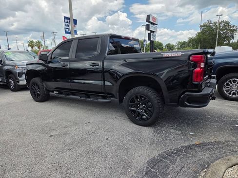 Used 2025 Chevrolet Silverado 1500 Custom Trail Boss AWD/4WD image 10