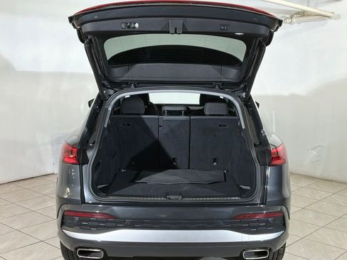 Used 2025 Audi Q5 Premium w/ Convenience Package image 23