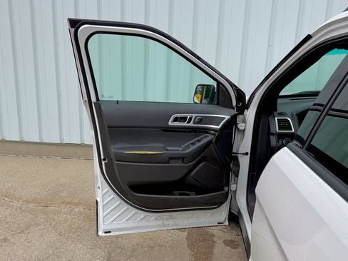 Used 2012 Ford Explorer Limited FWD image 15