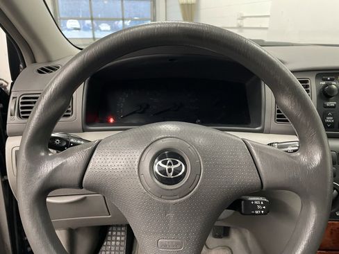 Used 2007 Toyota Corolla LE image 15