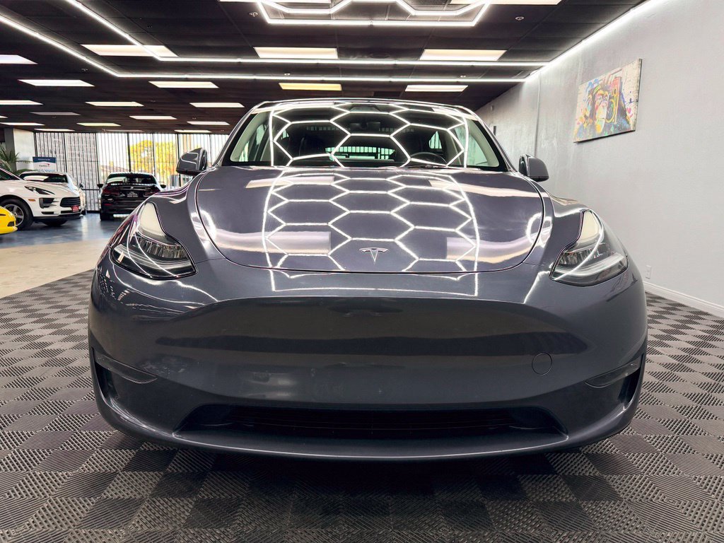 Used 2023 Tesla Model Y Long Range AWD/4WD image 4