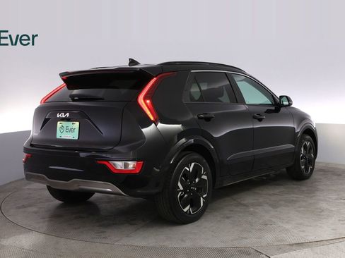Used 2024 Kia Niro Wind FWD image 3