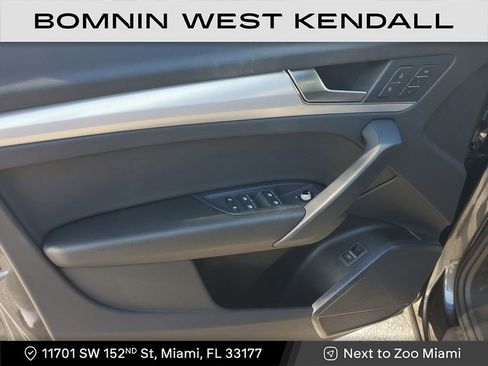 Used 2024 Audi Q5 2.0T Premium w/ Summer of Audi Package image 23