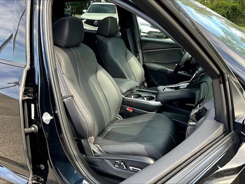 Used 2025 Acura RDX SH-AWD image 10