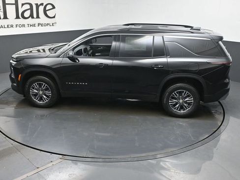 New 2026 Chevrolet Traverse LT w/ Driver Confidence Package AWD/4WD image 22