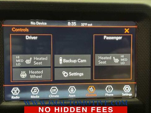 Used 2019 Jeep Wrangler Unlimited Sahara w/ Cold Weather Group image 28