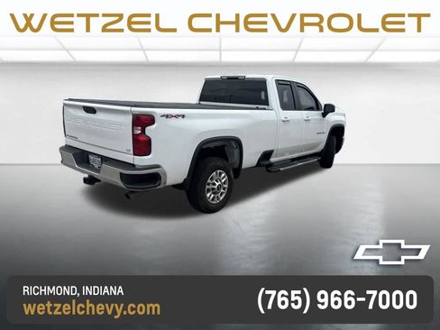 Used 2024 Chevrolet Silverado 2500 LT w/ Convenience Package AWD/4WD image 5