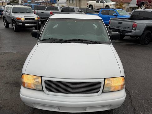 Used 2003 GMC Sonoma SL w/ Convenience Package image 18