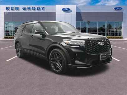 New 2027 Ford Explorer ST-Line w/ Premium Package