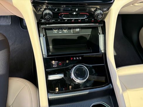 New 2025 Jeep Grand Cherokee L Limited AWD/4WD image 17