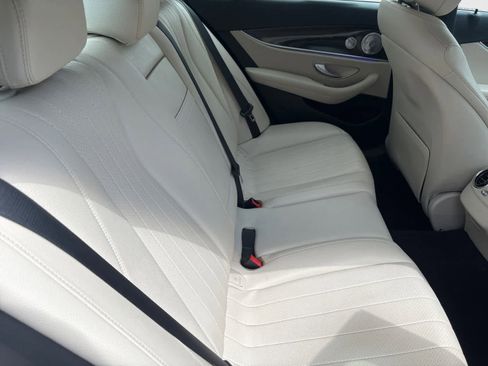 Used 2020 Mercedes-Benz E 350 Sedan image 21