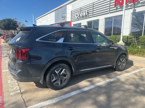 Used 2022 Kia Sorento S image 7