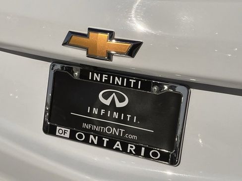 Used 2021 Chevrolet Equinox LT image 36