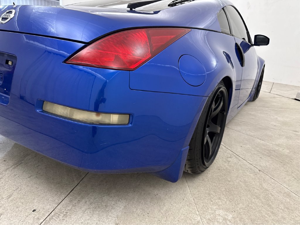 Used 2004 Nissan 350Z Coupe RWD image 24