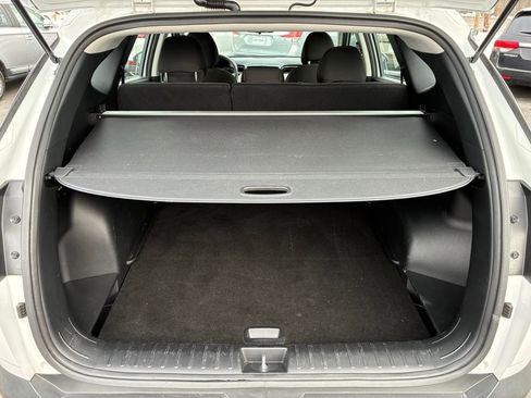 Used 2023 Hyundai Tucson SE image 14