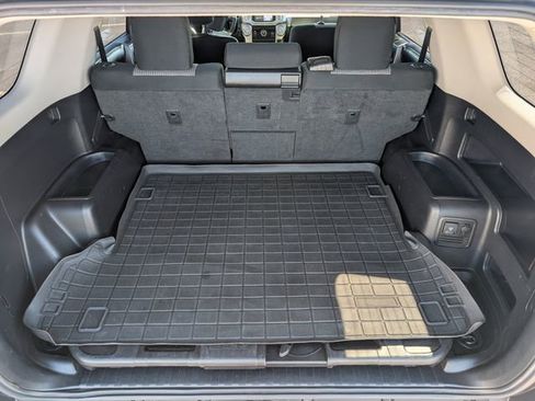 Used 2016 Toyota 4Runner SR5 image 14