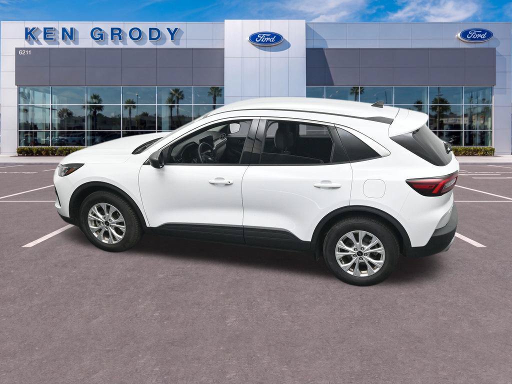 Used 2024 Ford Escape Active w/ Tech Pack #1 FWD image 16