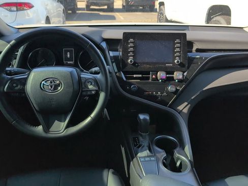 Certified 2023 Toyota Camry SE FWD image 11