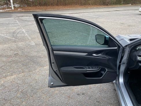 Used 2019 Honda Civic LX image 13