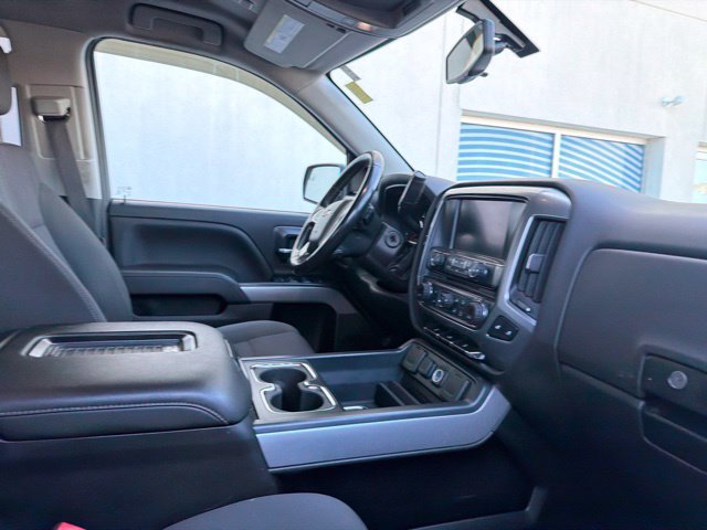 Used 2018 Chevrolet Silverado 1500 LT w/ All Star Edition AWD/4WD image 18