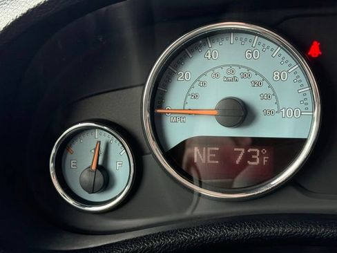 Used 2012 Jeep Wrangler Unlimited Sahara AWD/4WD image 32