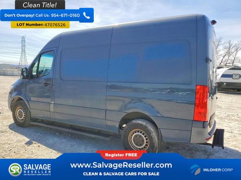 Used 2019 Mercedes-Benz Sprinter 144 image 3