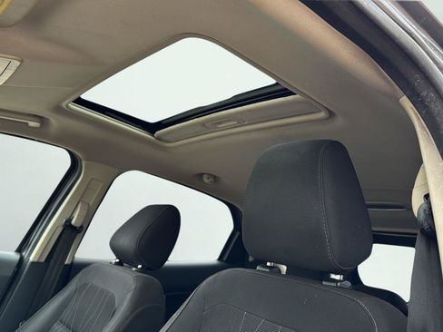 Used 2020 Ford EcoSport SE FWD image 6