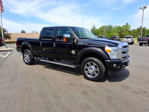 Used 2016 Ford F350 Platinum AWD/4WD image 3
