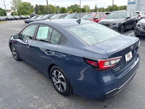 Used 2025 Subaru Legacy Premium AWD/4WD image 4