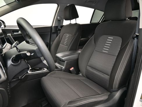 Used 2022 Kia Sportage LX w/ LX FWD Value Edition Package image 10