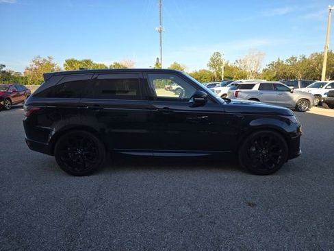 Used 2022 Land Rover Range Rover Sport HSE Silver Edition image 6